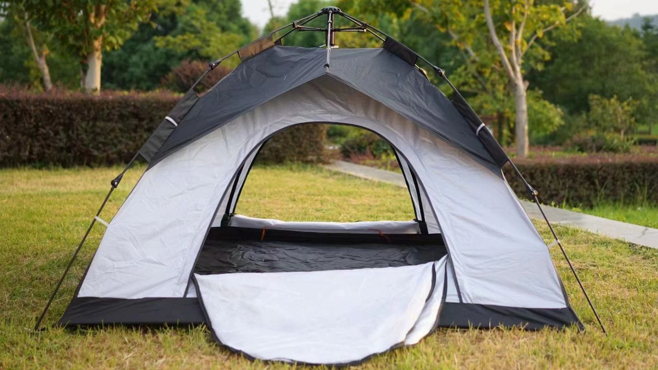 Tente automatique extérieure Camping  épaissis de la seule personne à l'épreuve de camping pliable à double portable