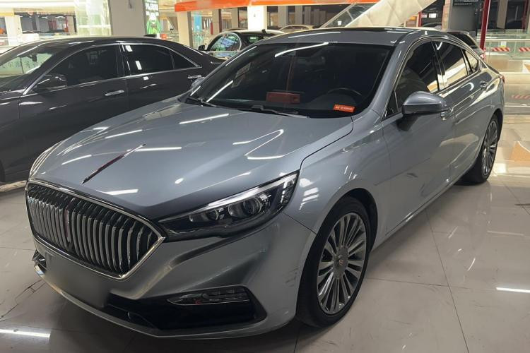 Hongqi H5 2020 1.8T Édition phare à connexion intelligente automatique